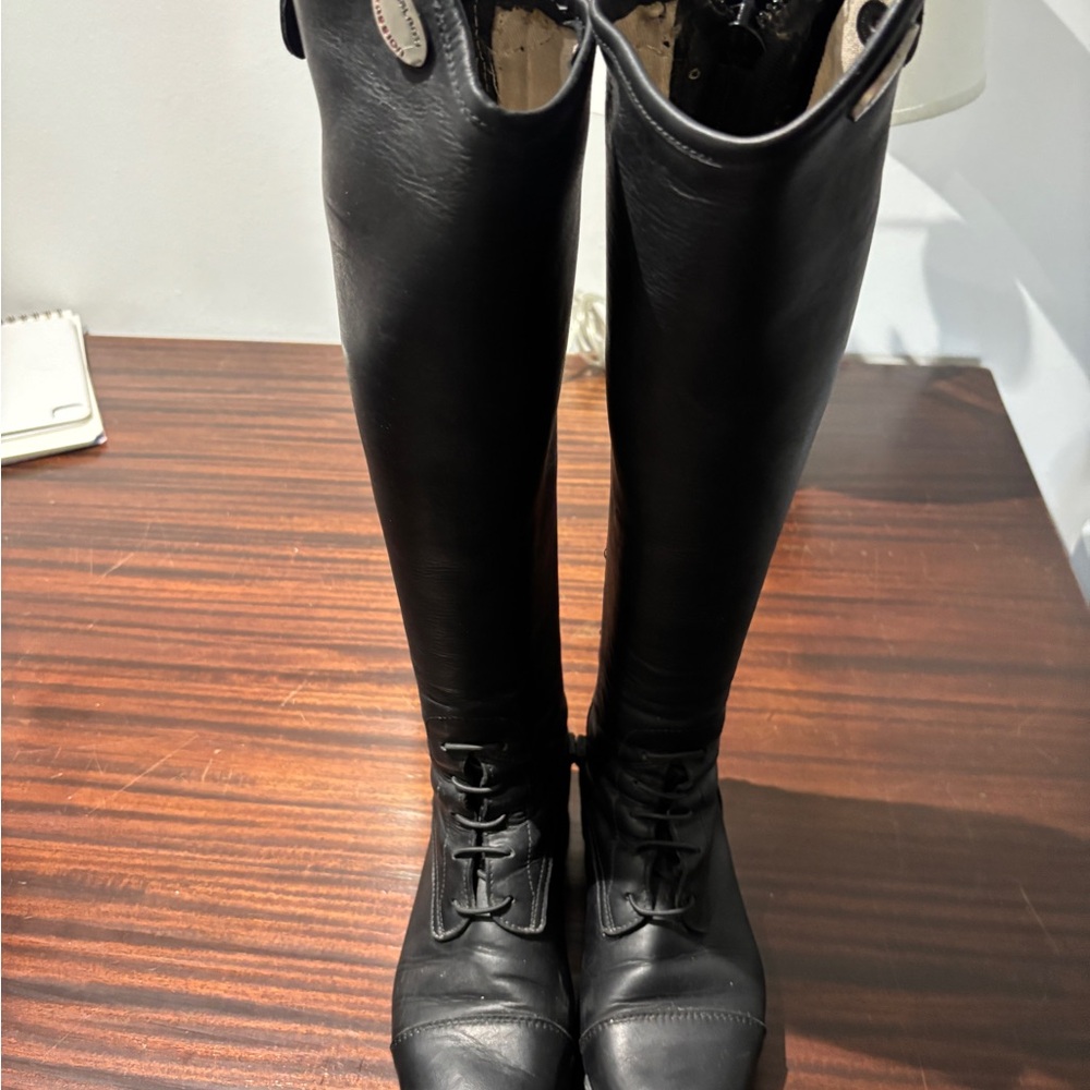 Elegant Black Riding Boots